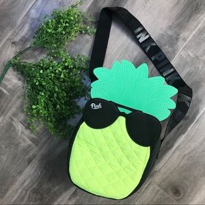 VS PINK cooler/lunch bag brand new